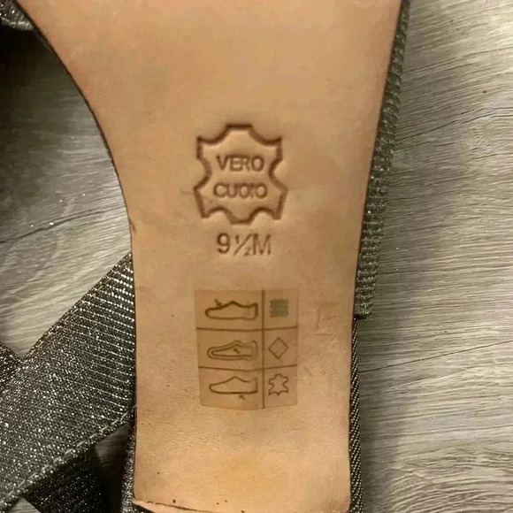 J.Renee Women's Dayna Slingback Pump 9.5 - Picture 8 of 9